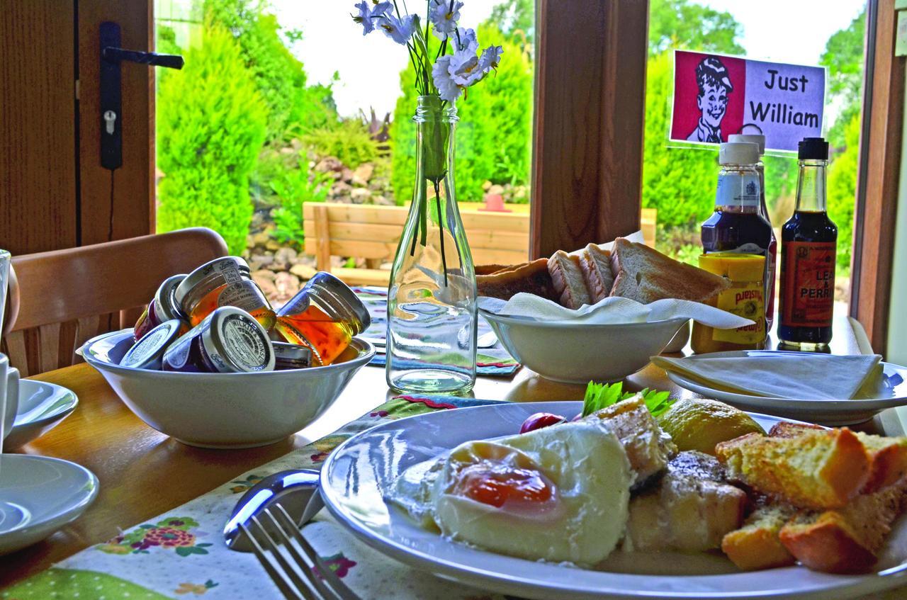 Bed and Breakfast Widbrook Barns Брадфорд на Аэвен Экстерьер фото