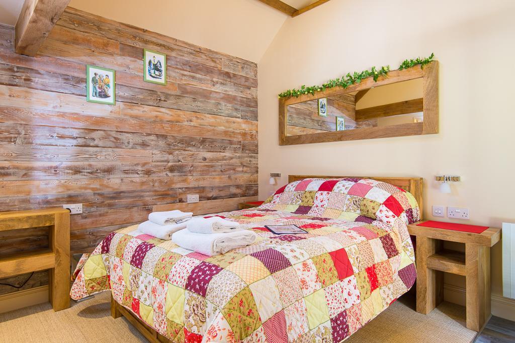 Bed and Breakfast Widbrook Barns Брадфорд на Аэвен Экстерьер фото